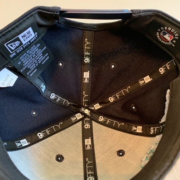 Custom 5950 Seattle Mariners Hat - Picture 5 of 5